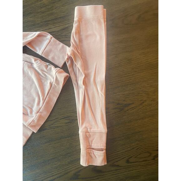 Goumi Kids Bamboo/Cotton Jogger Pajama Set in Light Peach (2T) - Picture 4 of 8